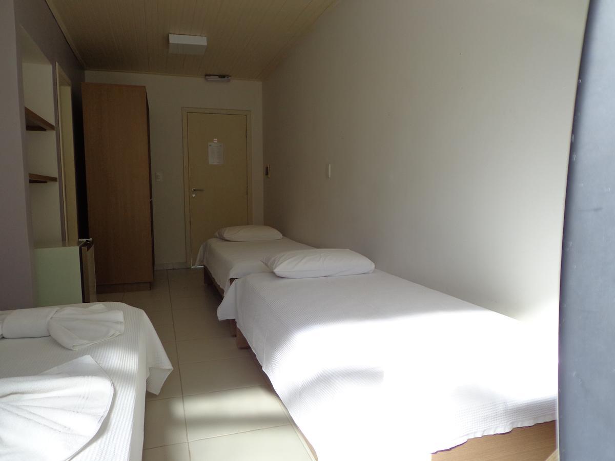 Hotel Abrolhos Nova Vicosa Room photo